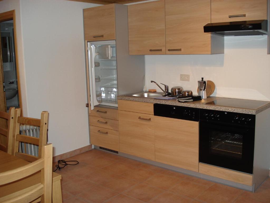 Rustico Pacifico Apartment Brontallo Phòng bức ảnh